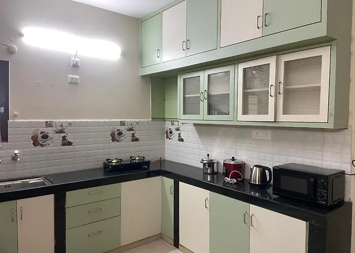Bigson Service Apartments - Kothaguda